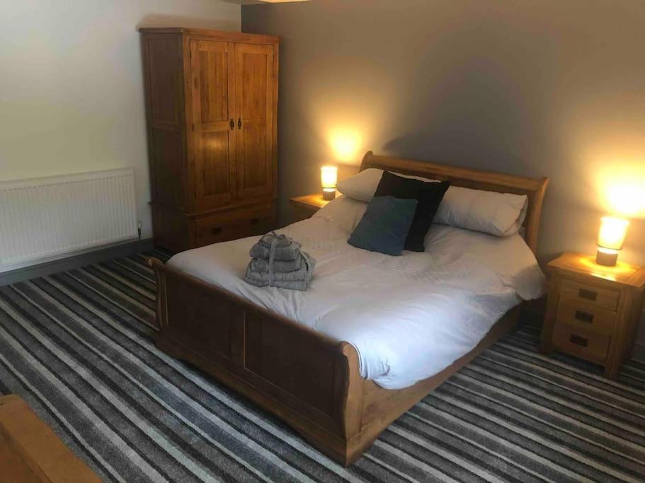 2 Bedroom Apartment, Cononley Near Skipton Екстериор снимка