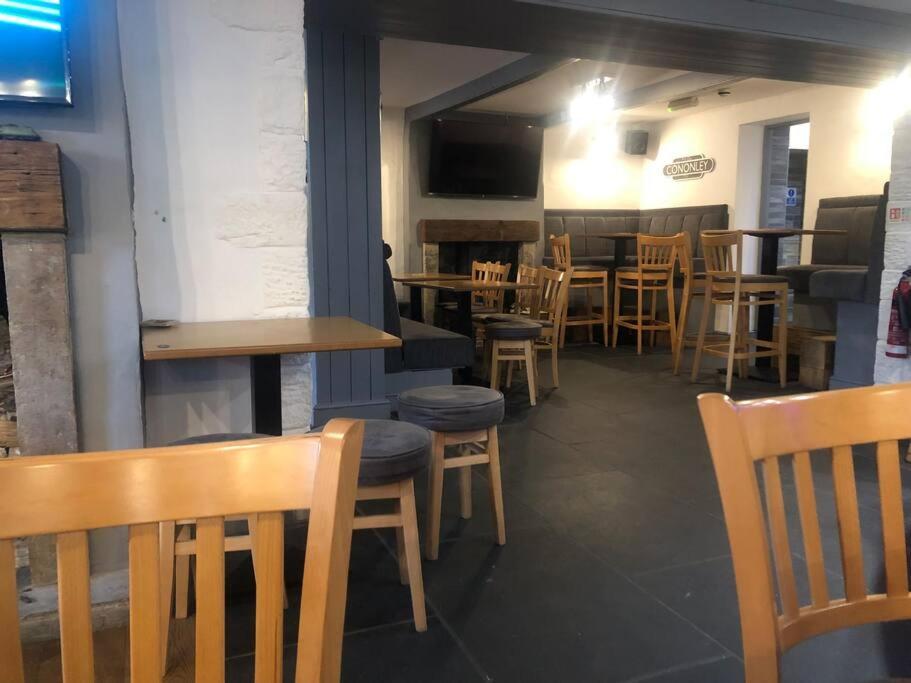 2 Bedroom Apartment, Cononley Near Skipton Екстериор снимка